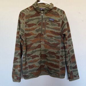 Patagonia Better Sweater 1/4- Zip Fleece in camo size small